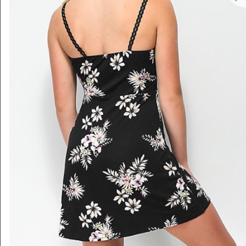 Zumiez Lunachix Zoe Floral Lace-Up Black Dress